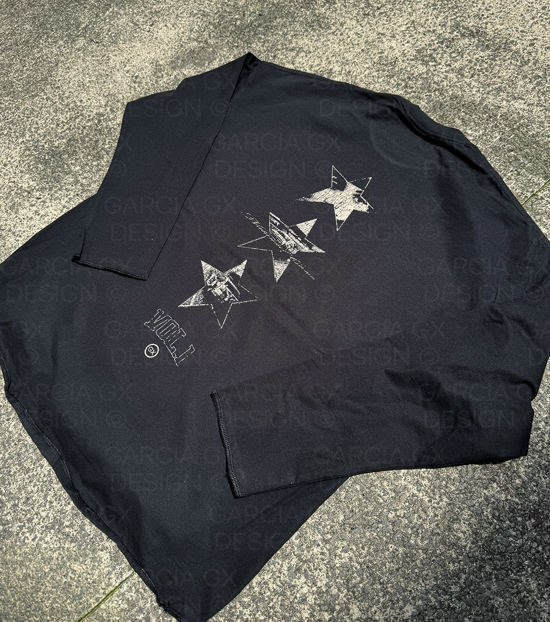 VOL. 1 VINTAGE TEE (Manga Larga)